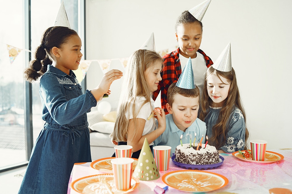 cura Retencion salado Cómo organizar un cumpleaños infantil- Blog - La Alquimista Eventos