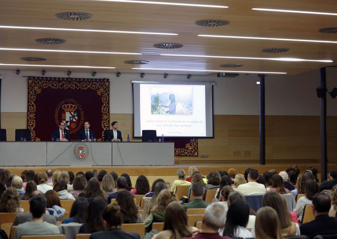 CÓMO PLANIFICAR UN EVENTO CORPORATIVO INOLVIDABLE
